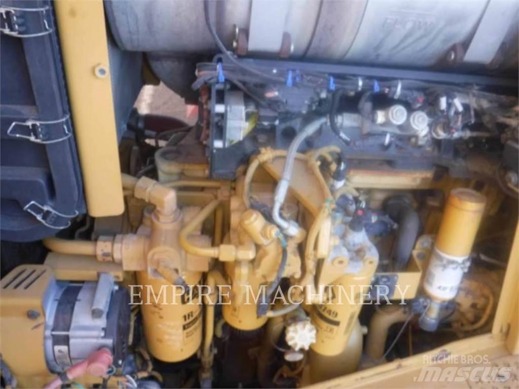 CAT D8T Rupsdozers