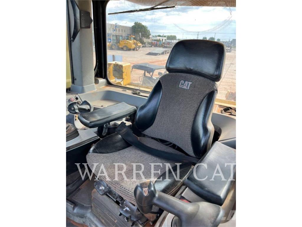 CAT D8T 4XLARO Rupsdozers