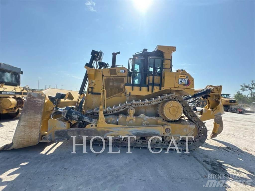 CAT D9 Rupsdozers
