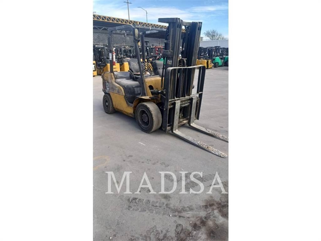 CAT DP30NM5-D Heftrucks overige
