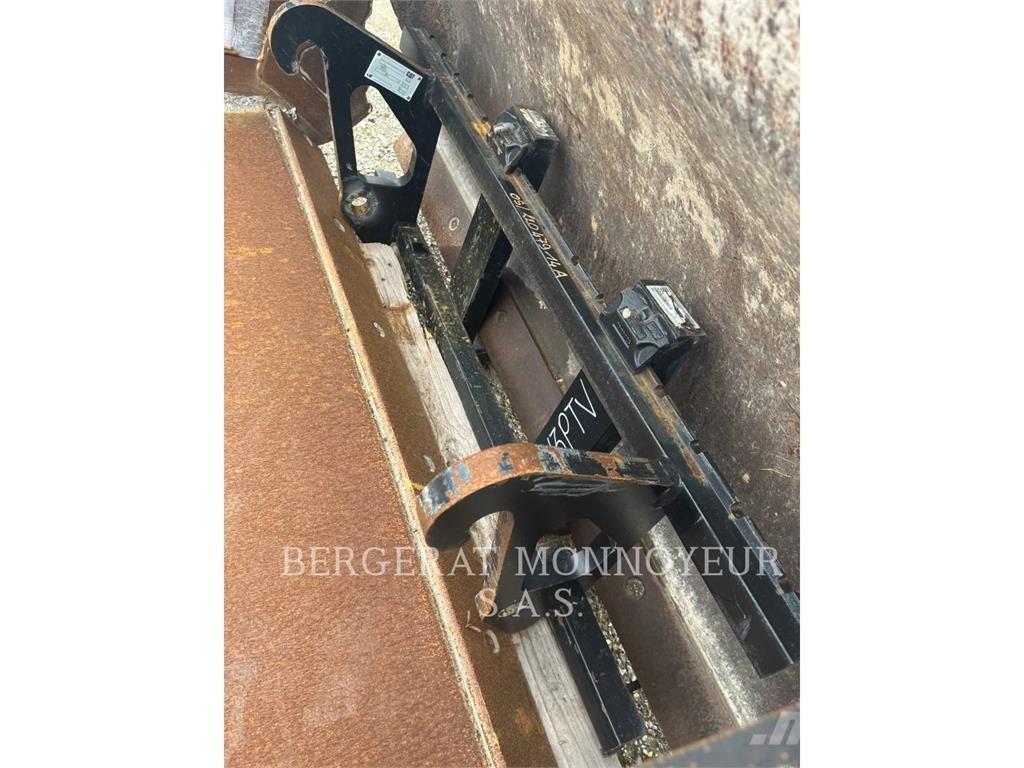 CAT FOURCHE 906 Bouw - Overige