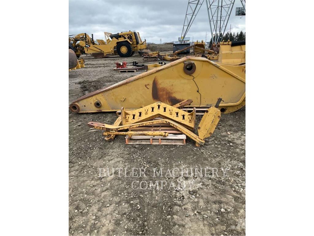 CAT FRONT SCARIFIER Wegopbrekers