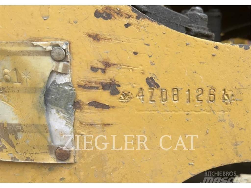 CAT IT18B Wielladers