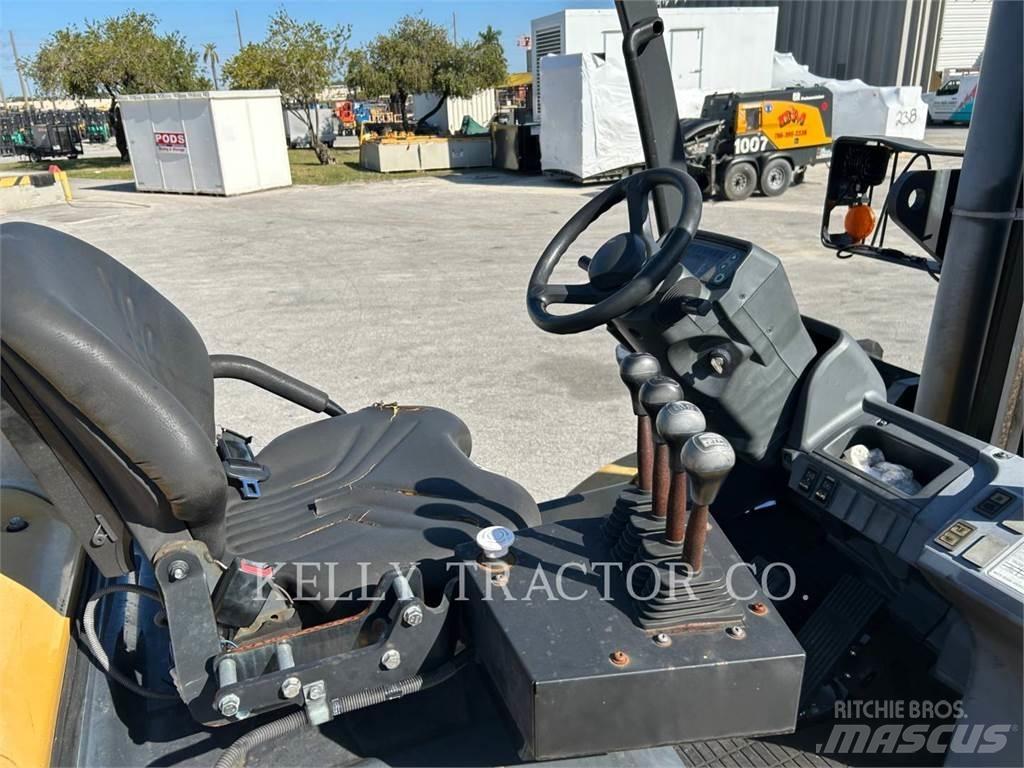 CAT LIFT TRUCKS DP100 Diesel heftrucks