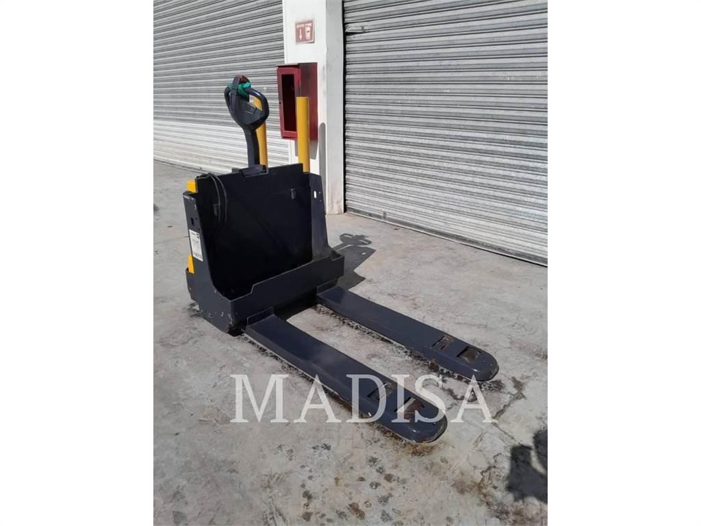 CAT LIFT TRUCKS EJE120E Golfkarren / golf carts