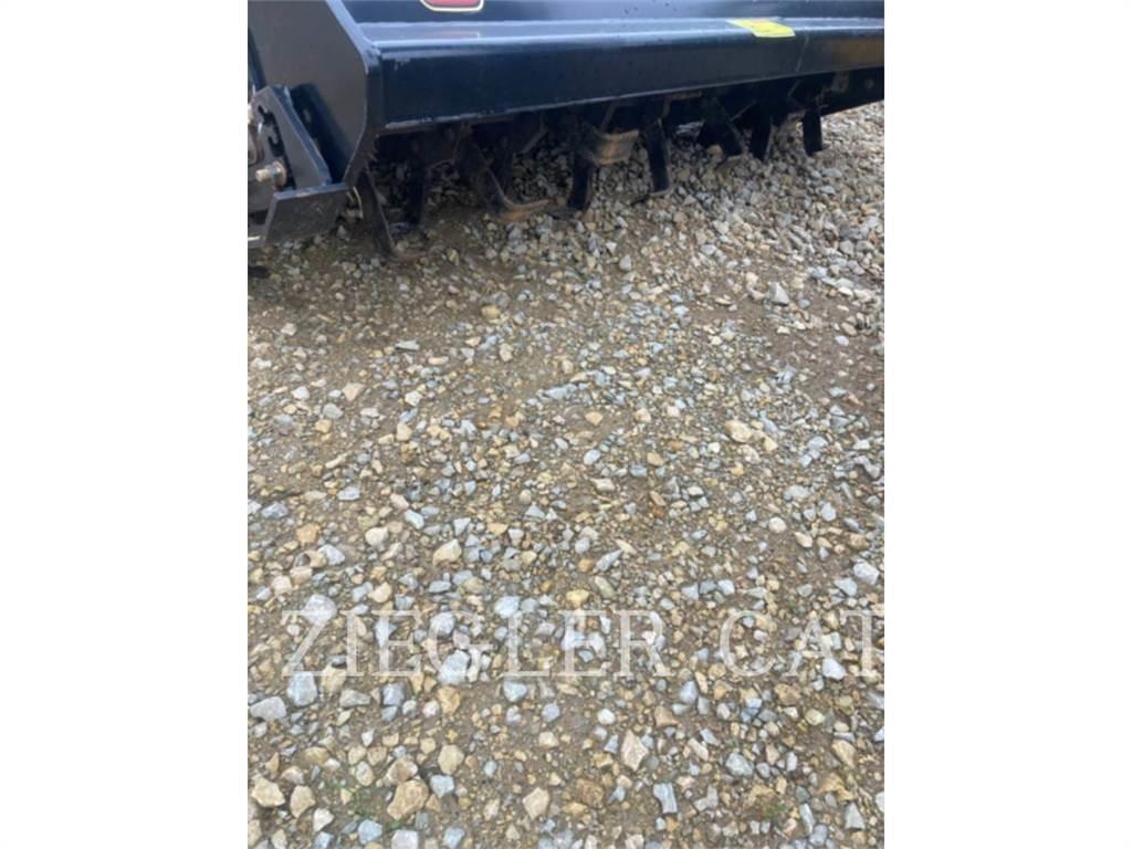 CAT LT118 Rotorkopeggen / rototillers