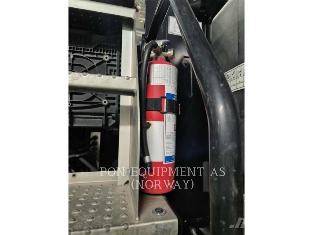 CAT M314F Wielgraafmachines