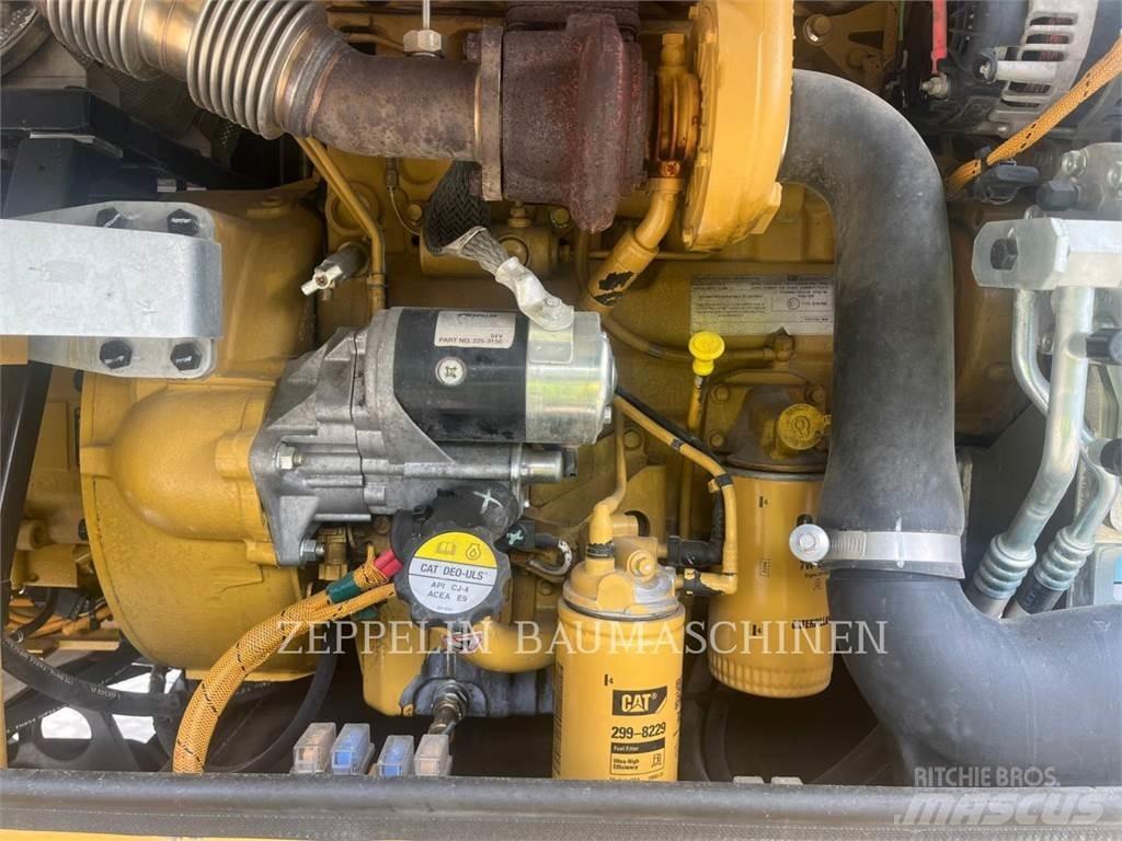 CAT M315D Wielgraafmachines