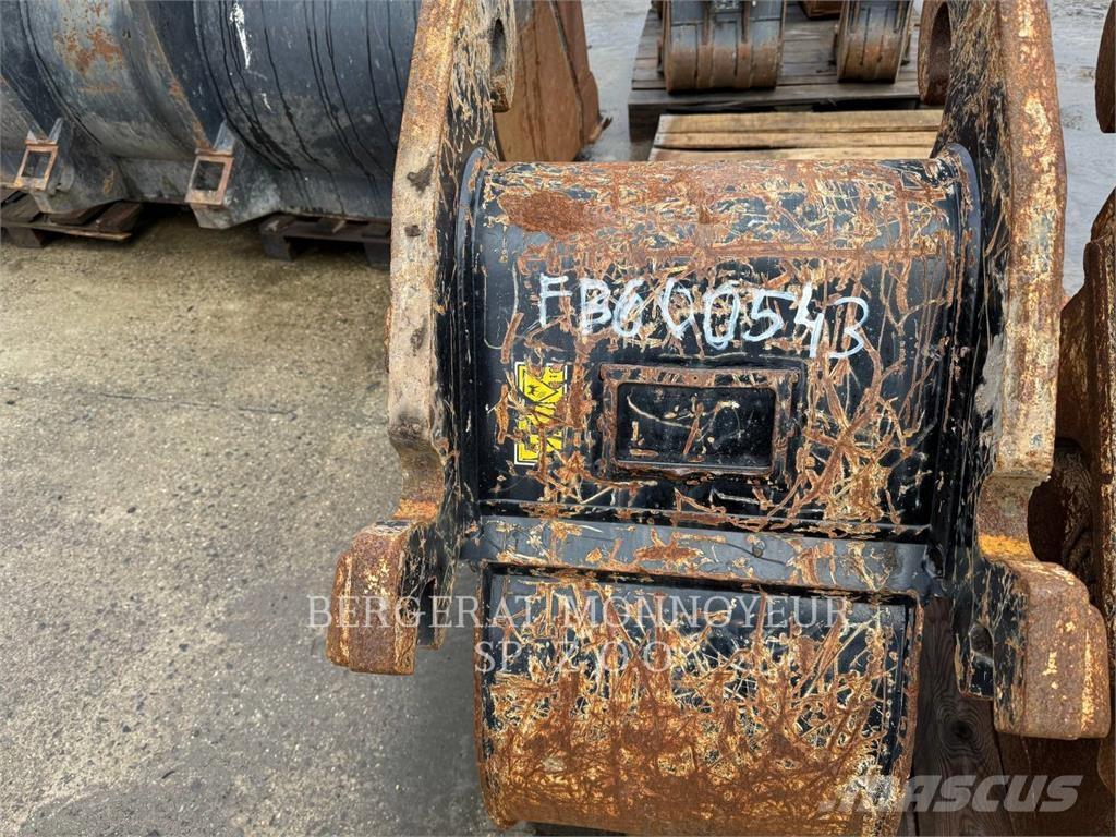 CAT M316F Wielgraafmachines