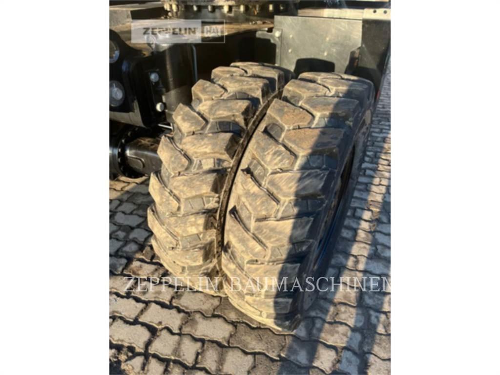 CAT M317F Wielgraafmachines