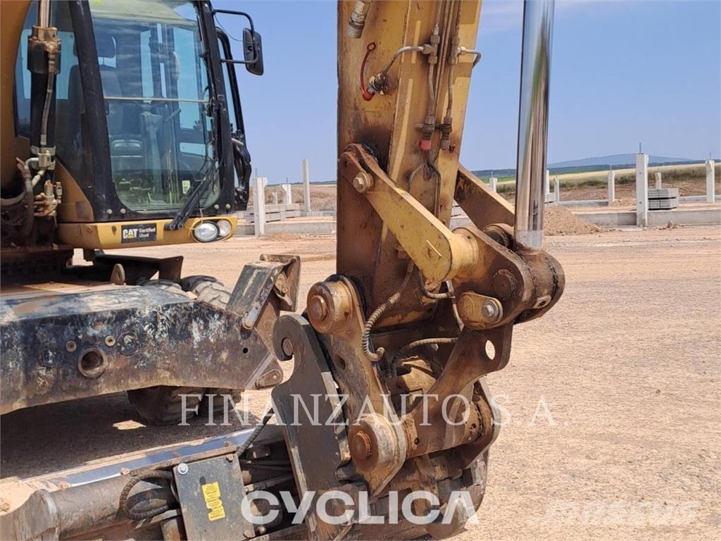 CAT M318D Wielgraafmachines