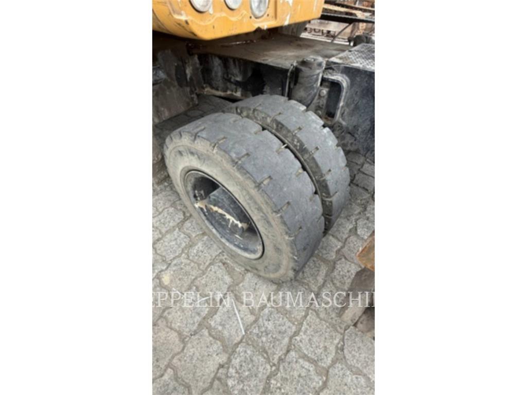 CAT MH3022-06C Sloopgraafmachines