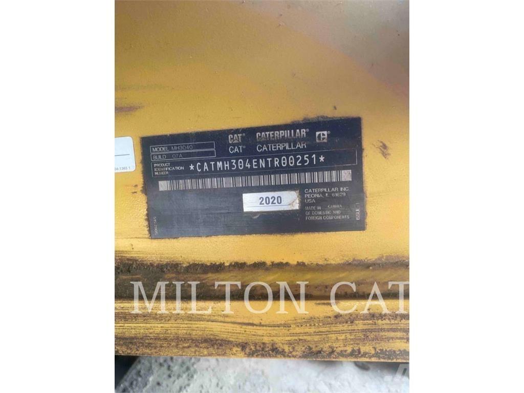 CAT MH3040-07 Wielgraafmachines