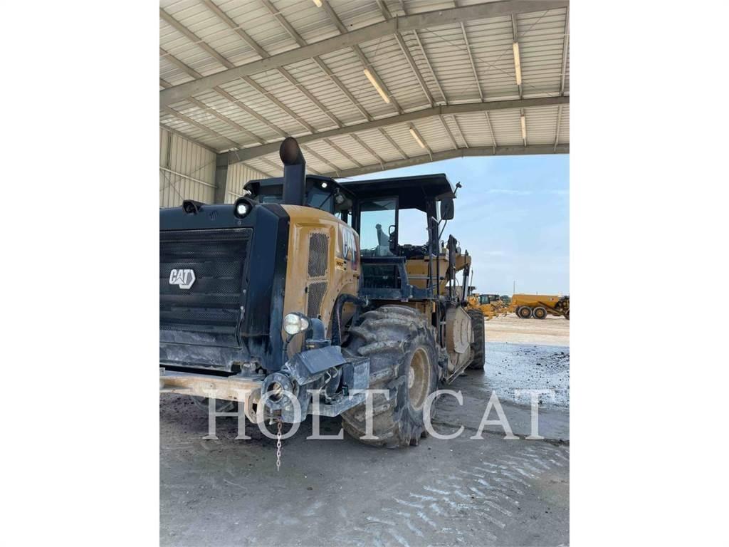 CAT RM400 CAB Asfalt recyclers