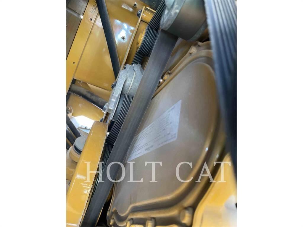 CAT RM400 CAB Asfalt recyclers