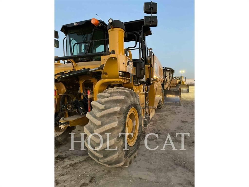 CAT RM800 Asfalt recyclers