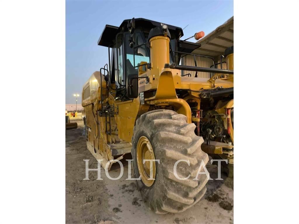 CAT RM800 Asfalt recyclers