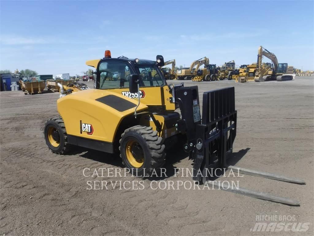 CAT TH255C Verreikers