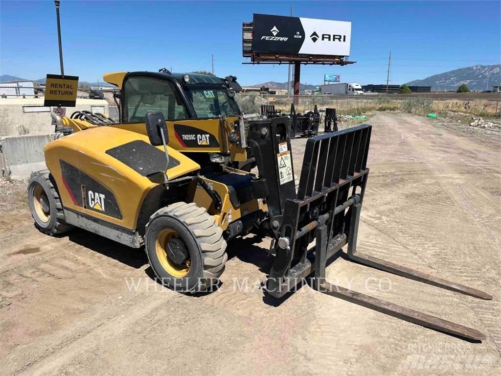 CAT TH255C CB Verreikers