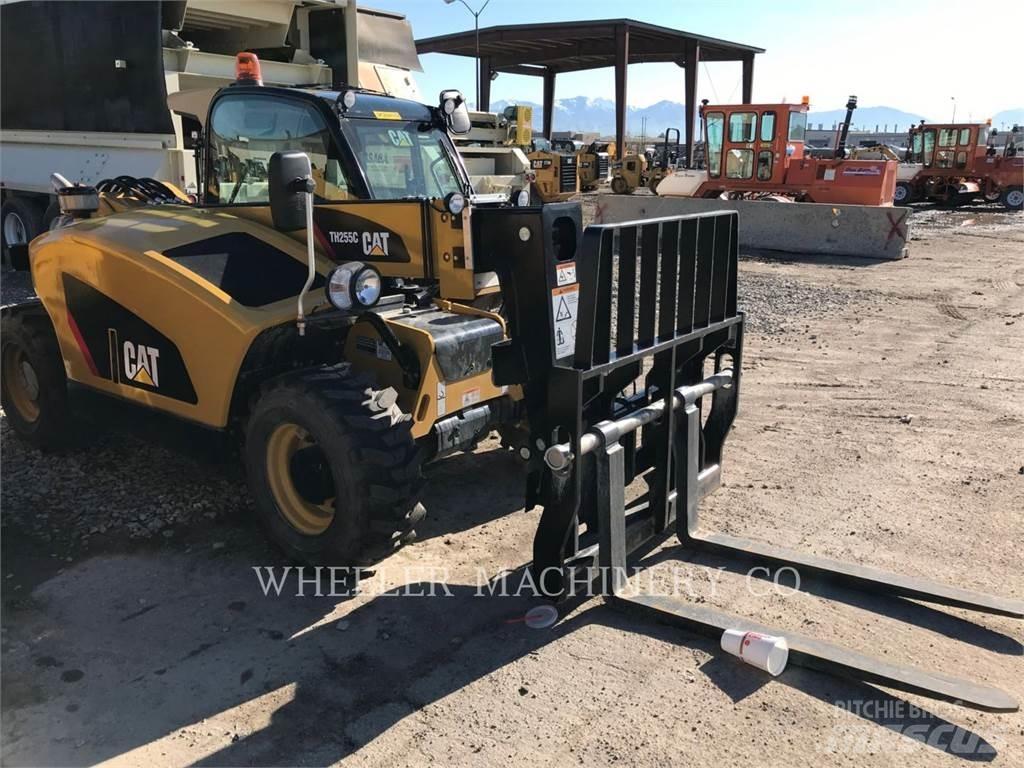 CAT TH255C CB Verreikers