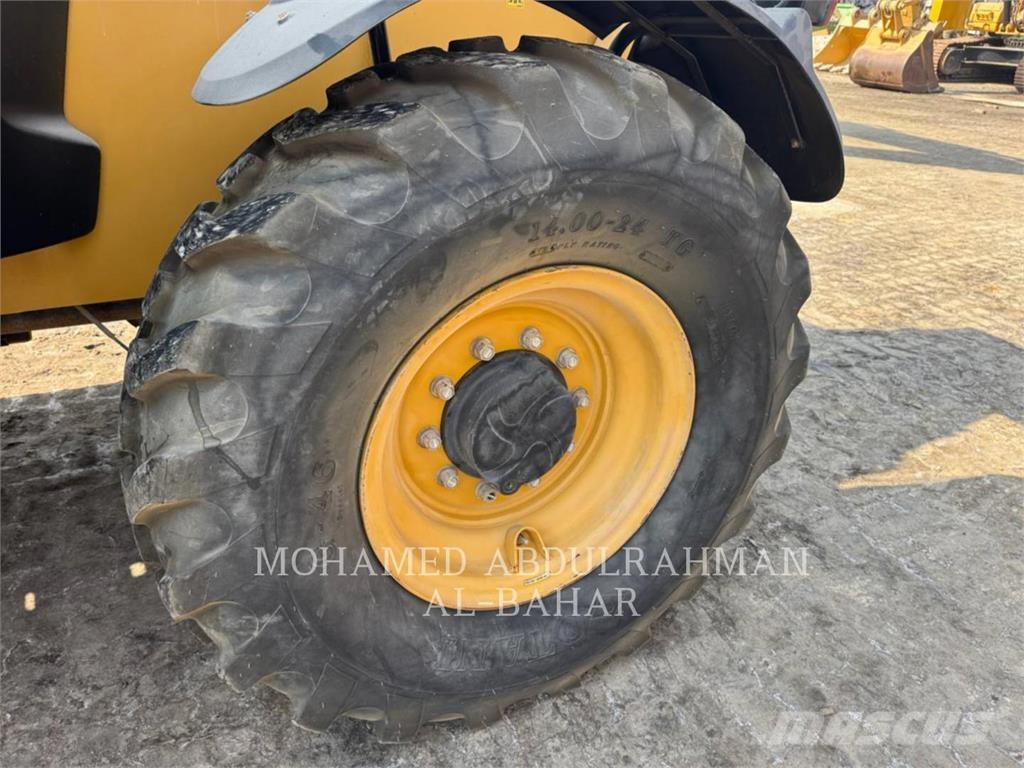 CAT TH417C Verreikers