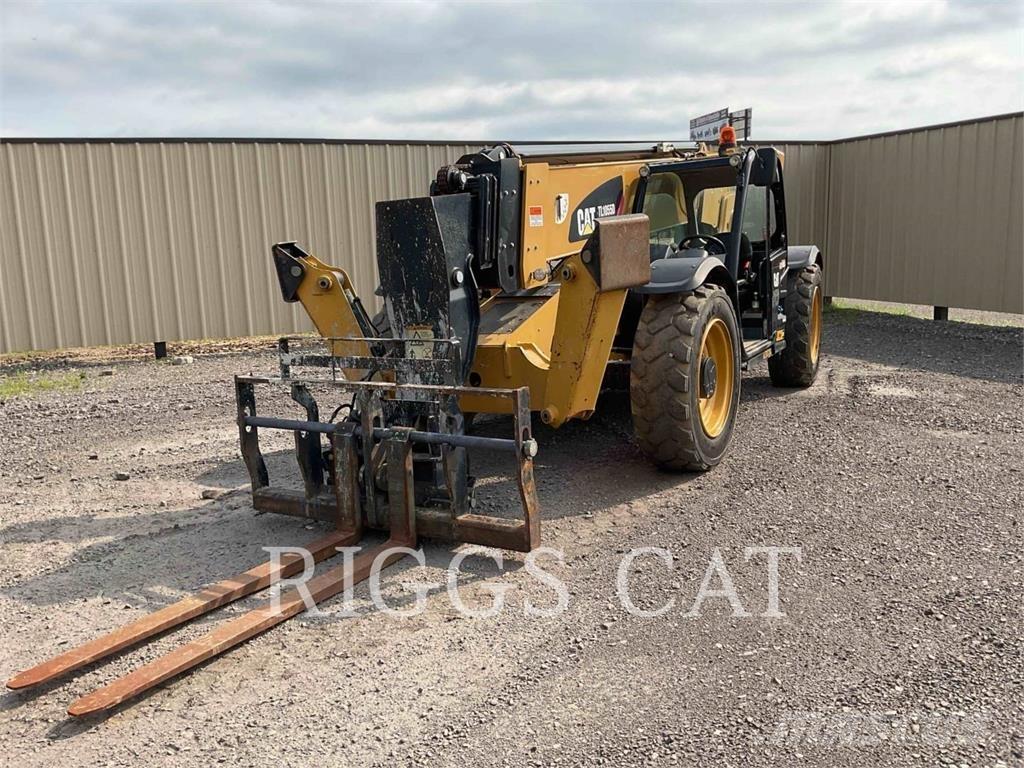 CAT TL1055D Verreikers