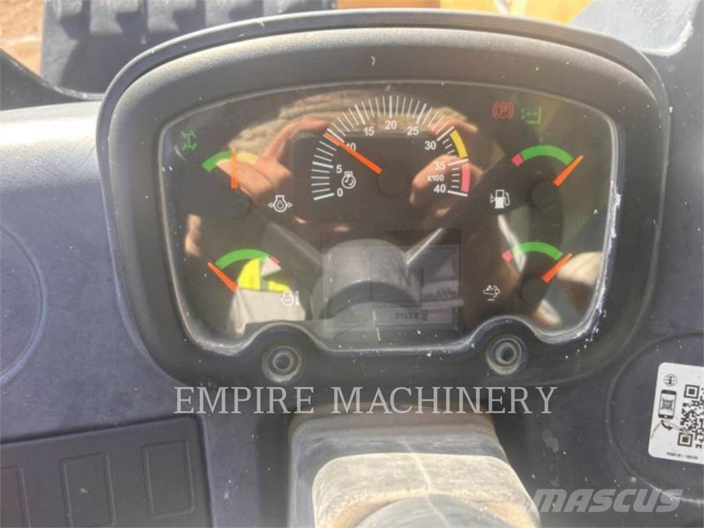 CAT TL1055D Verreikers