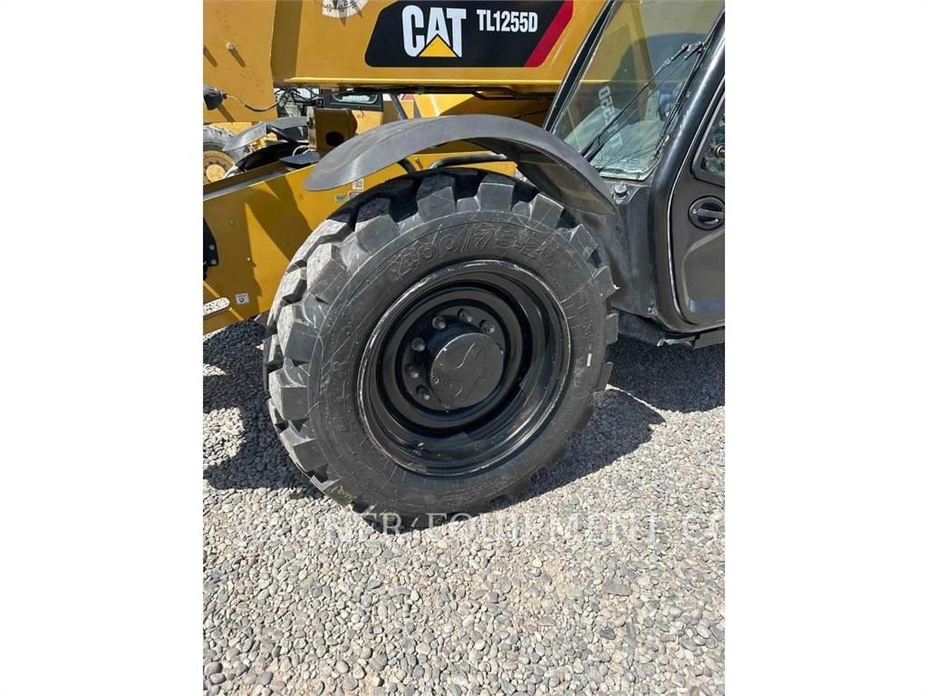 CAT TL1255D Verreikers