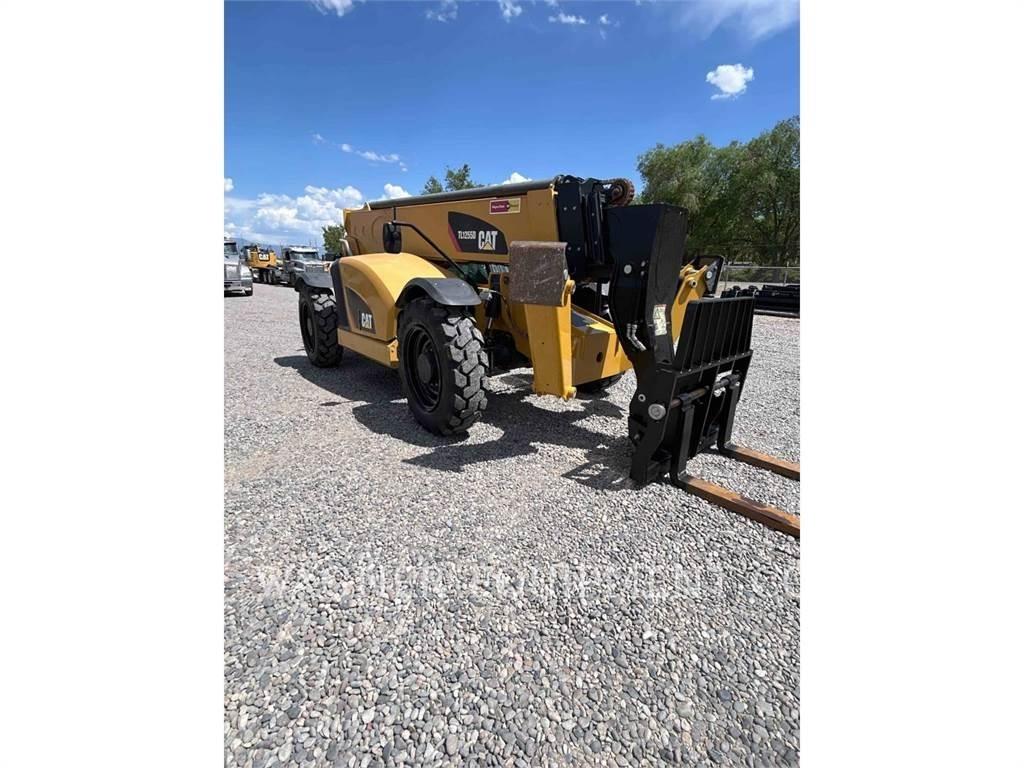 CAT TL1255D Verreikers