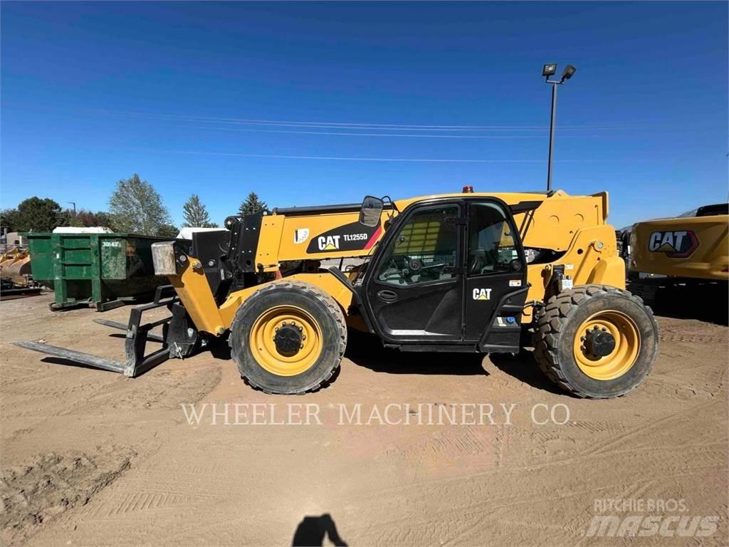 CAT TL1255D CB Verreikers