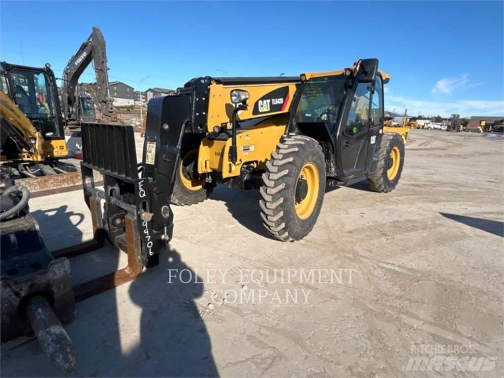 CAT TL642DC Verreikers