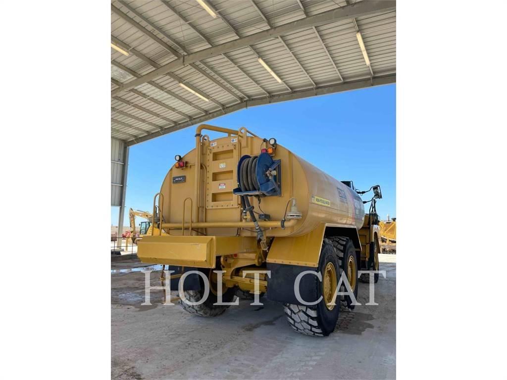 CAT W00 725 Tankwagen