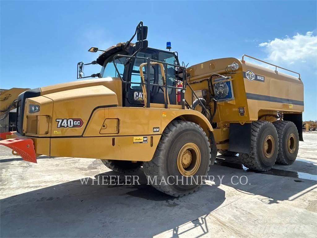 CAT WT 740 GC Tankwagen