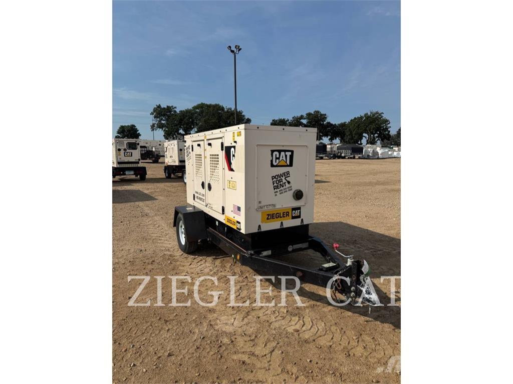 CAT XQ35T4 Overige generatoren