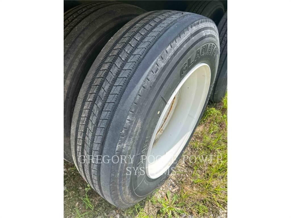 CAT XQ500 STEP DECK Overige generatoren