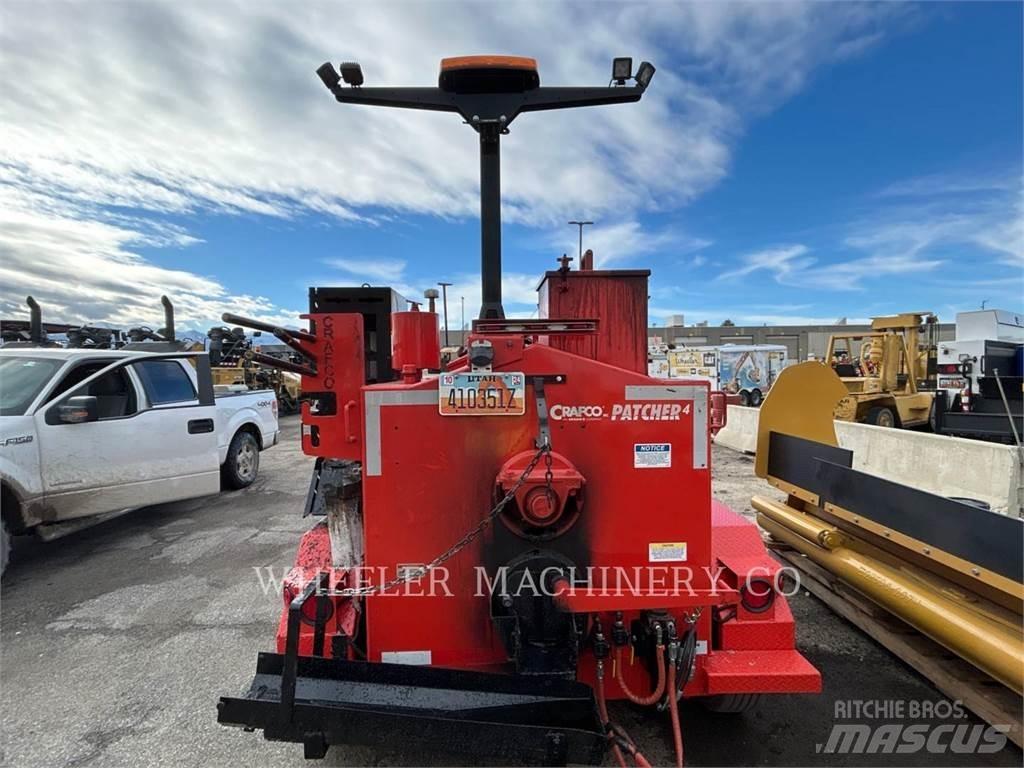Crafco PATCHER IV Bitumen sprayers