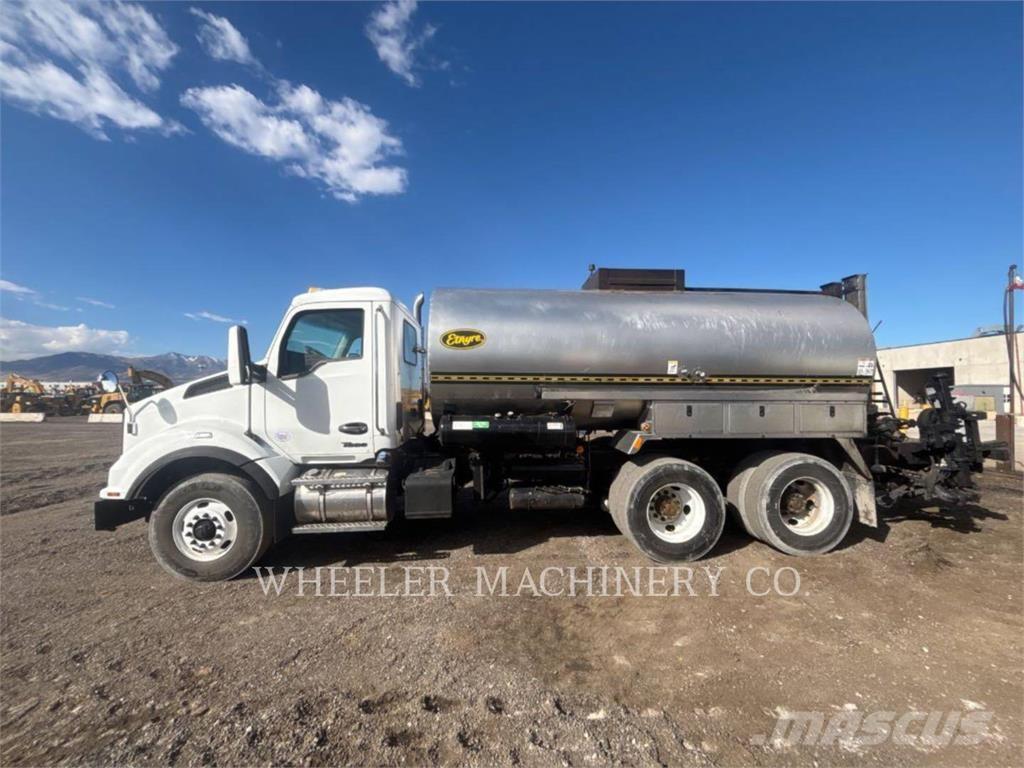  E.D. ETNYRE DIST 3500 Bitumen sprayers