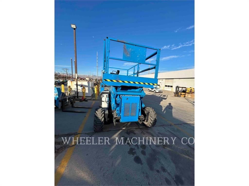 Genie GS4390 RT Schaarhoogwerkers