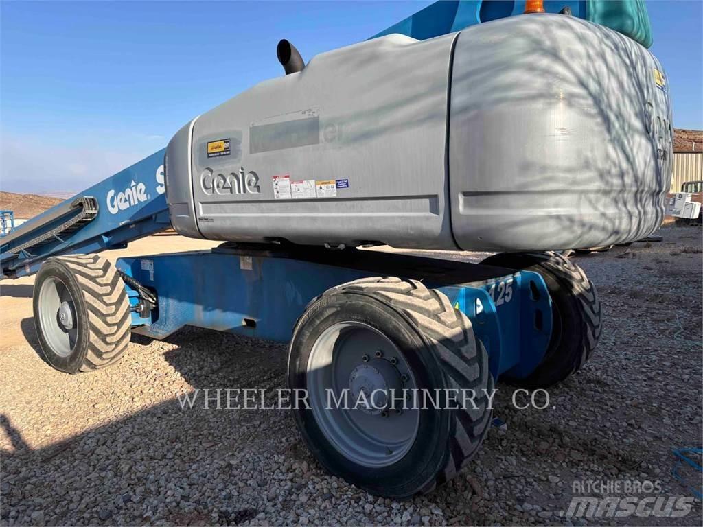 Genie S-125 Knikarmhoogwerkers
