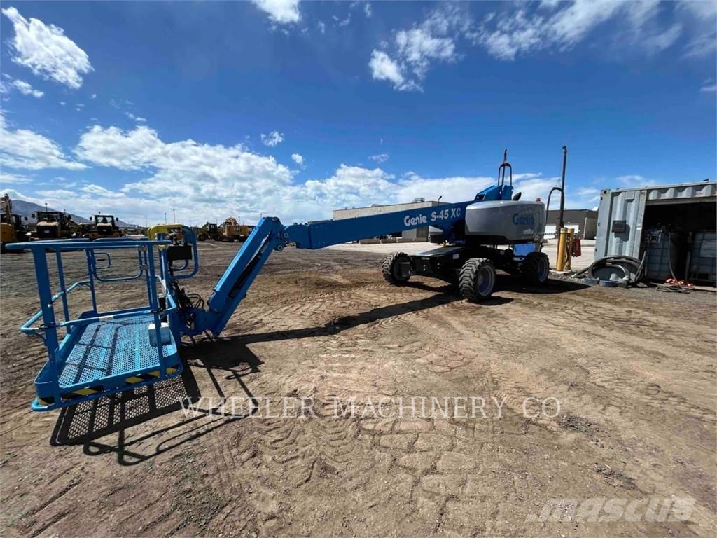 Genie S45XC Knikarmhoogwerkers