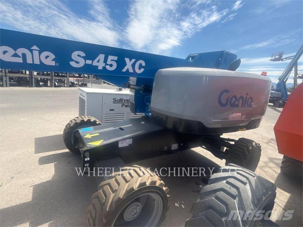 Genie S45XC SP Knikarmhoogwerkers