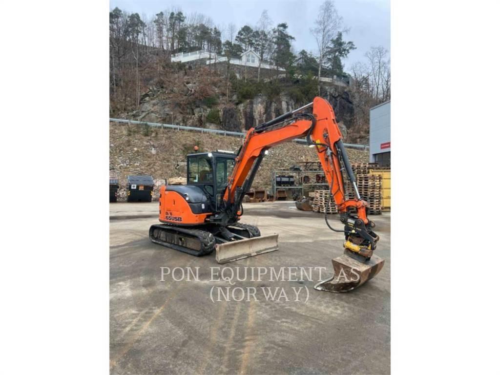 Hitachi ZX65 Rupsgraafmachines