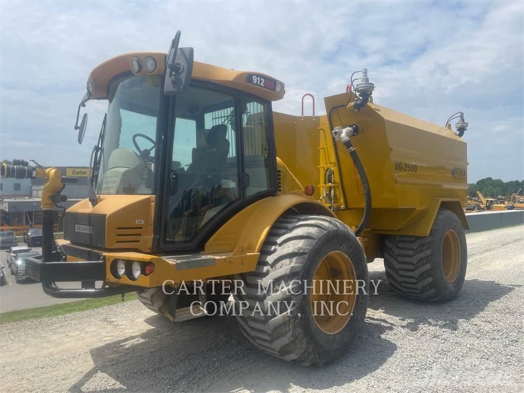 Hydrema HYD 912HM Tankwagen