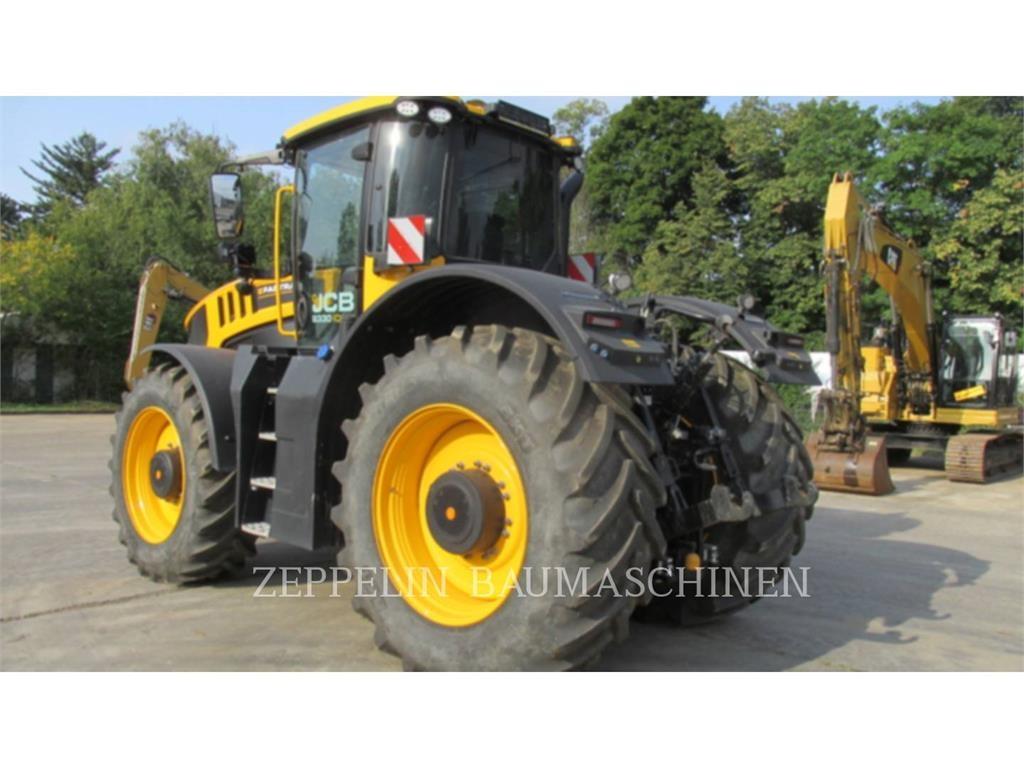 JCB 8330 Uitrijwagens