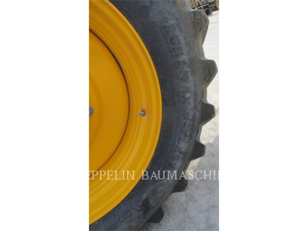 JCB 8330 Uitrijwagens