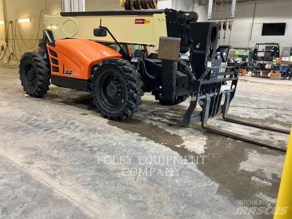 JLG 1255C Verreikers