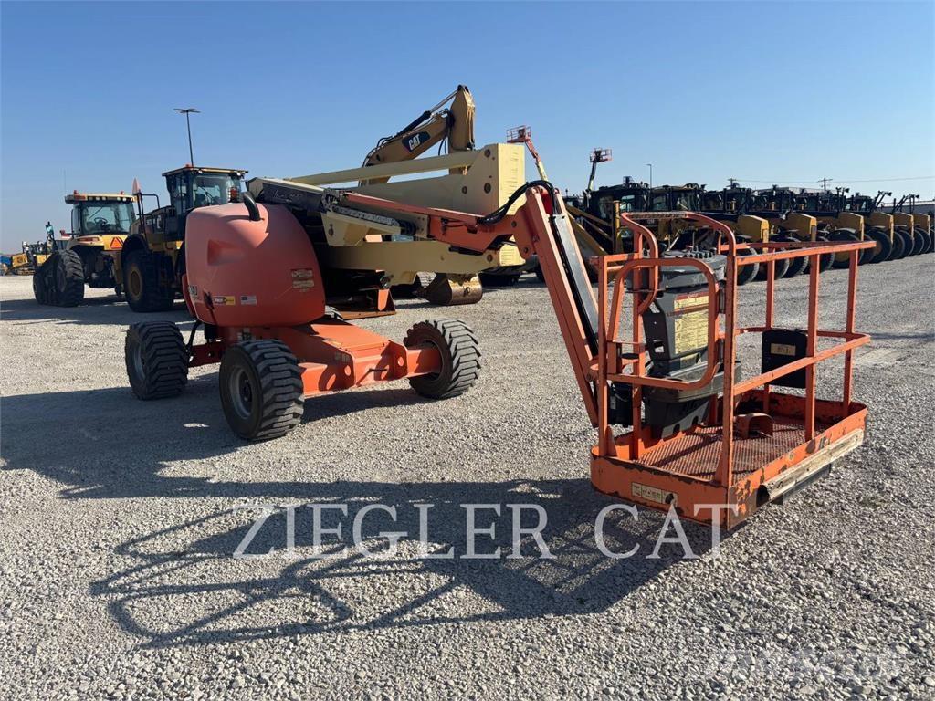 JLG 450AJ Knikarmhoogwerkers