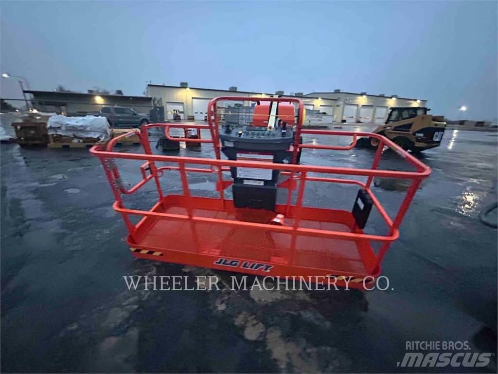 JLG 460SJ SP Knikarmhoogwerkers