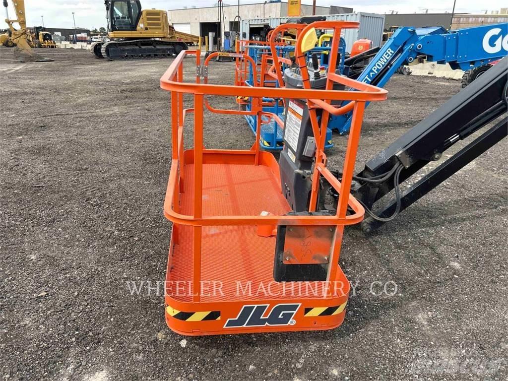 JLG 460SJ SP Knikarmhoogwerkers