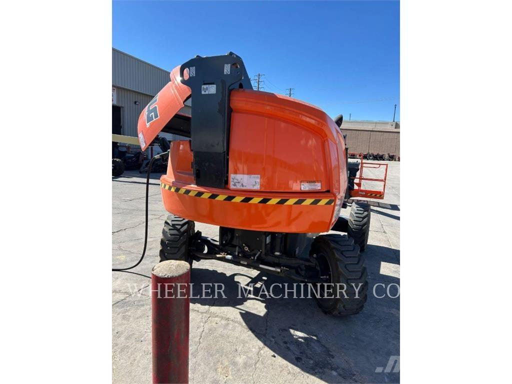 JLG 460SJ SP Knikarmhoogwerkers